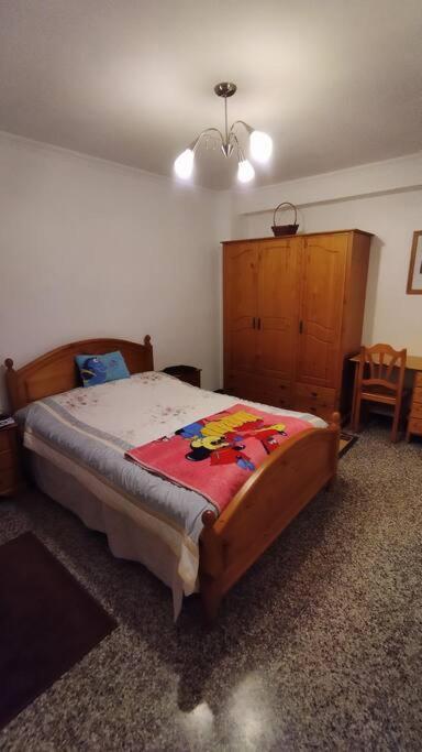 Charming Three Bedroom Apartment In Alcoi Экстерьер фото